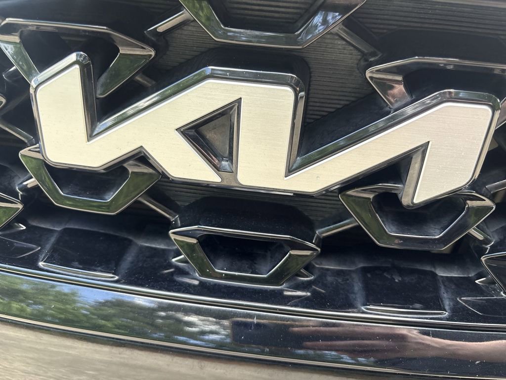 Used 2023 Kia Sorento SX FWD image 33