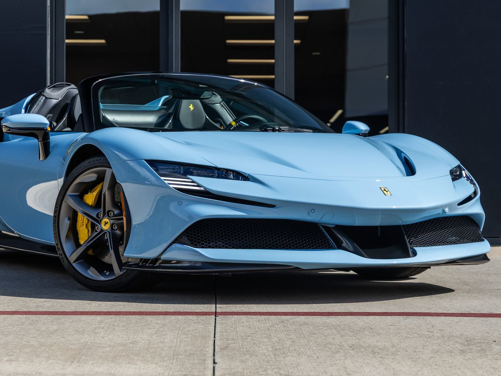 Used 2024 Ferrari SF90 Spider AWD/4WD image 5