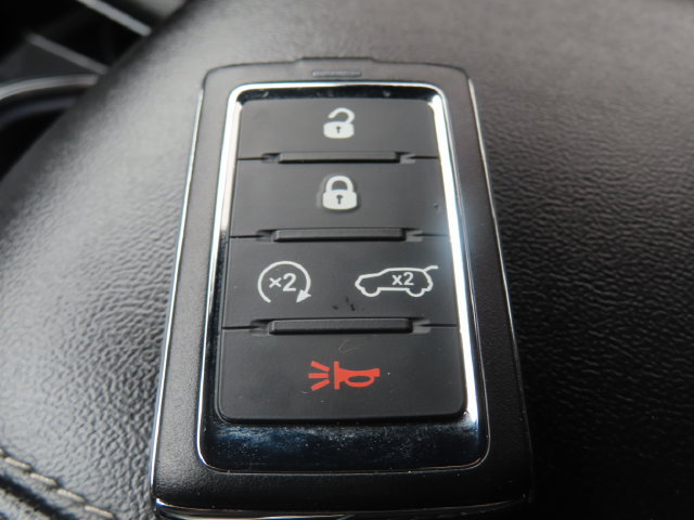 Used 2023 Jeep Grand Cherokee Altitude AWD/4WD image 36