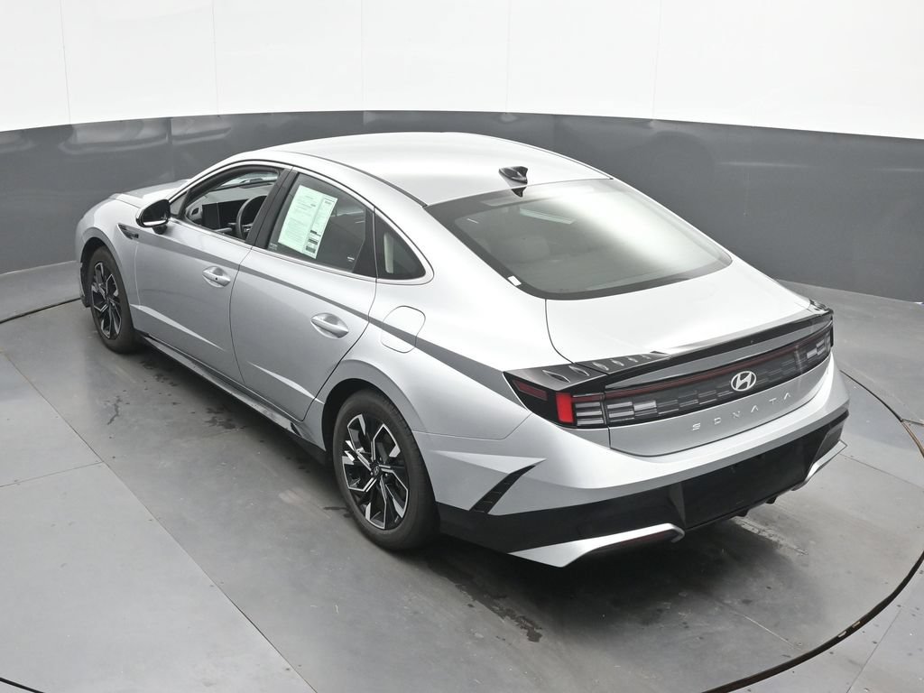 Used 2025 Hyundai Sonata SEL FWD image 37