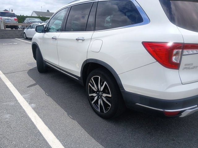 Used 2019 Honda Pilot Elite image 2