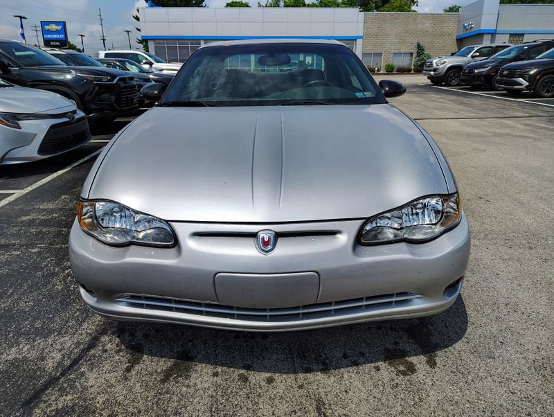 Used 2003 Chevrolet Monte Carlo SS w/ Mirror Group FWD image 2