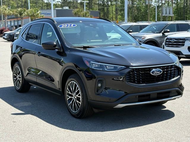 Used 2024 Ford Escape SE w/ PHEV Premium Package FWD image 7