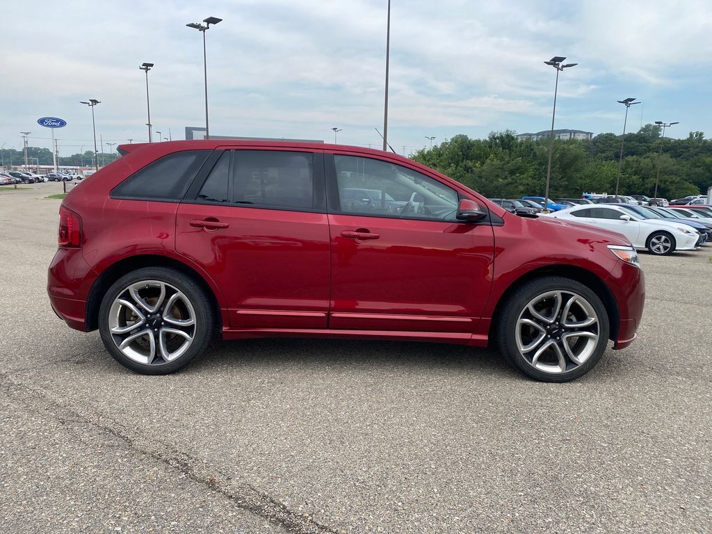 Used 2014 Ford Edge Sport w/ Driver Entry Package AWD/4WD image 7