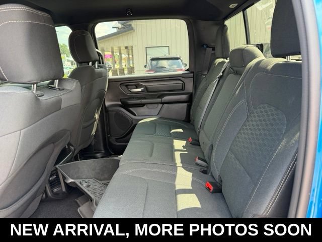 Used 2025 RAM 1500 Warlock AWD/4WD image 8