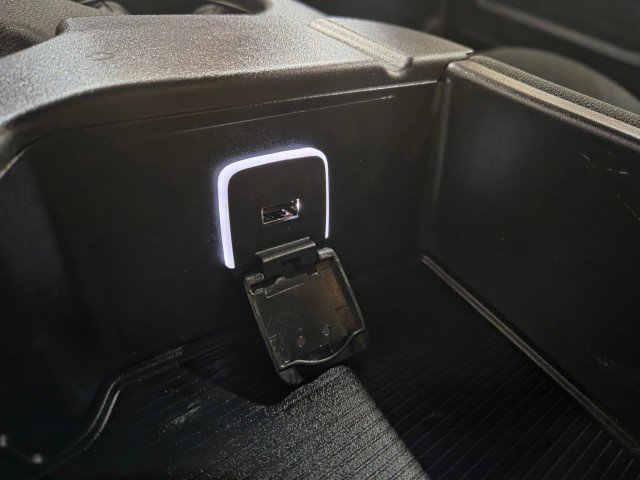 Used 2024 RAM 3500 Tradesman w/ Chrome Appearance Group image 84