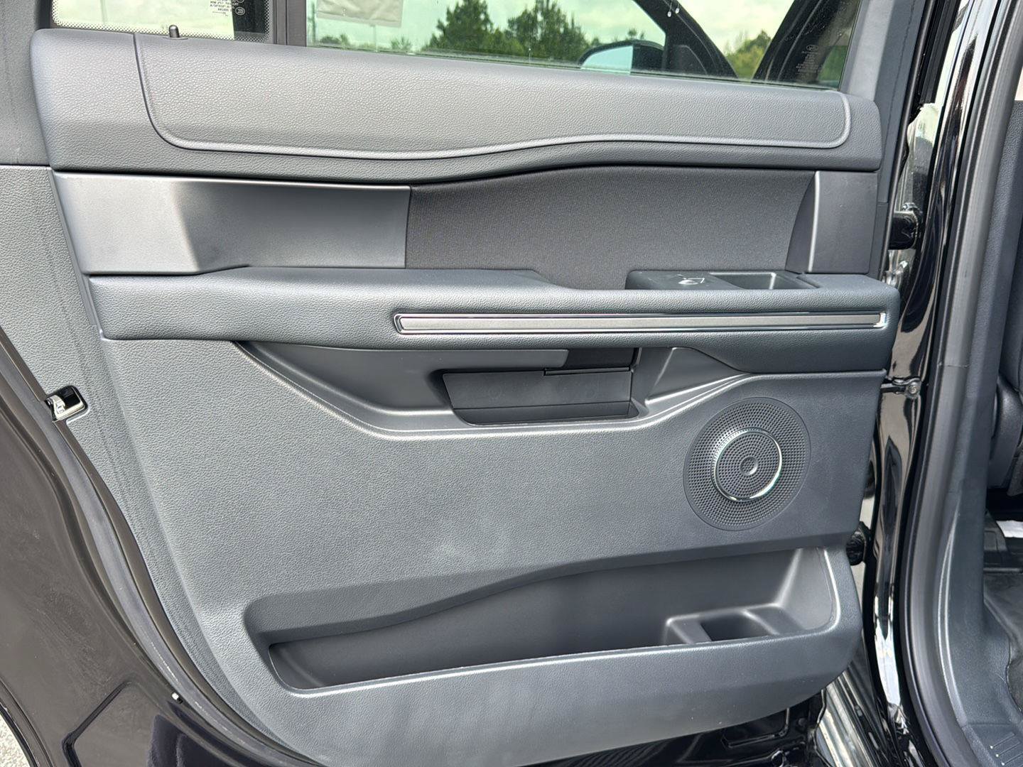New 2024 Ford Expedition Max XL AWD/4WD image 15