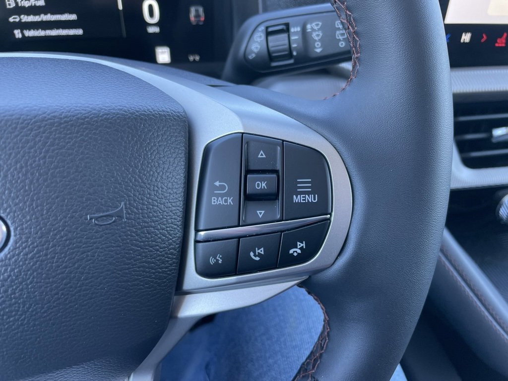 Used 2025 Ford Explorer Active image 23