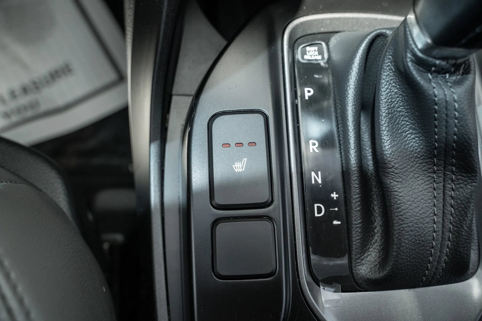 Used 2014 Hyundai Santa Fe Sport w/ Premium Equipment Package 03 FWD image 25