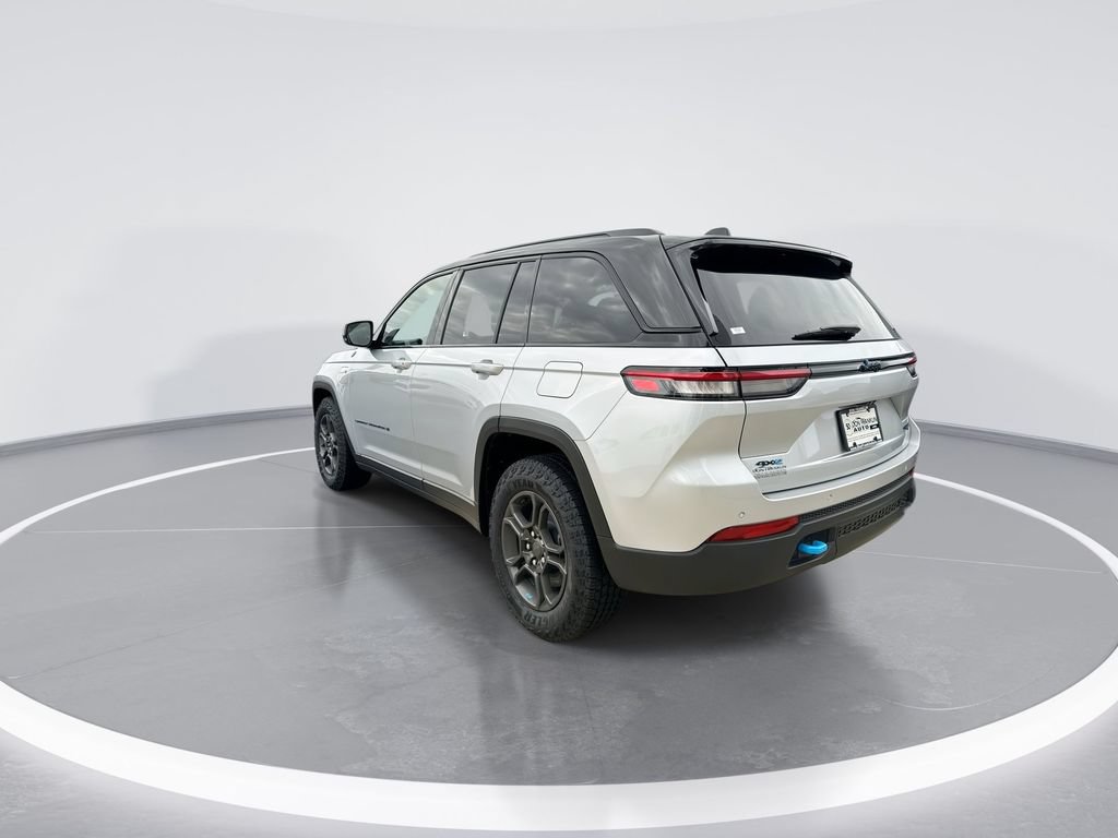 New 2024 Jeep Grand Cherokee Trailhawk AWD/4WD image 6
