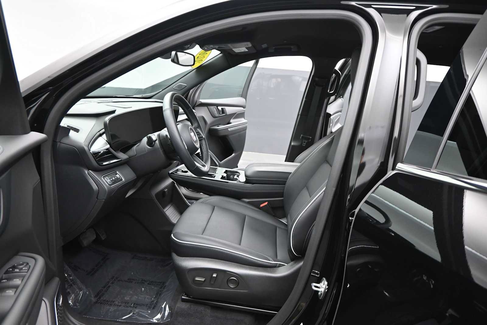 Used 2026 Buick Enclave Preferred FWD image 16