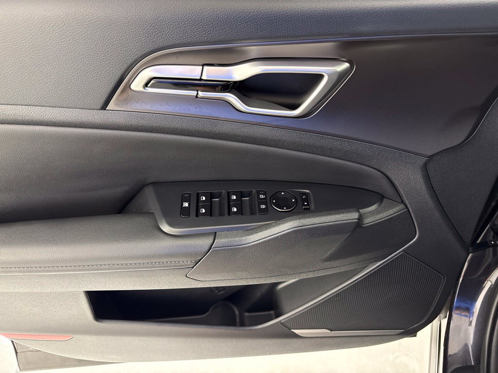 New 2026 Kia Sportage EX FWD image 21