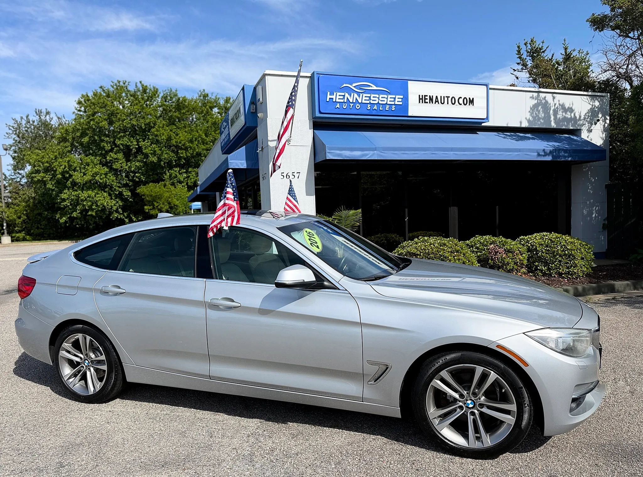 Used 2016 BMW 328i Gran Turismo xDrive AWD/4WD image 10