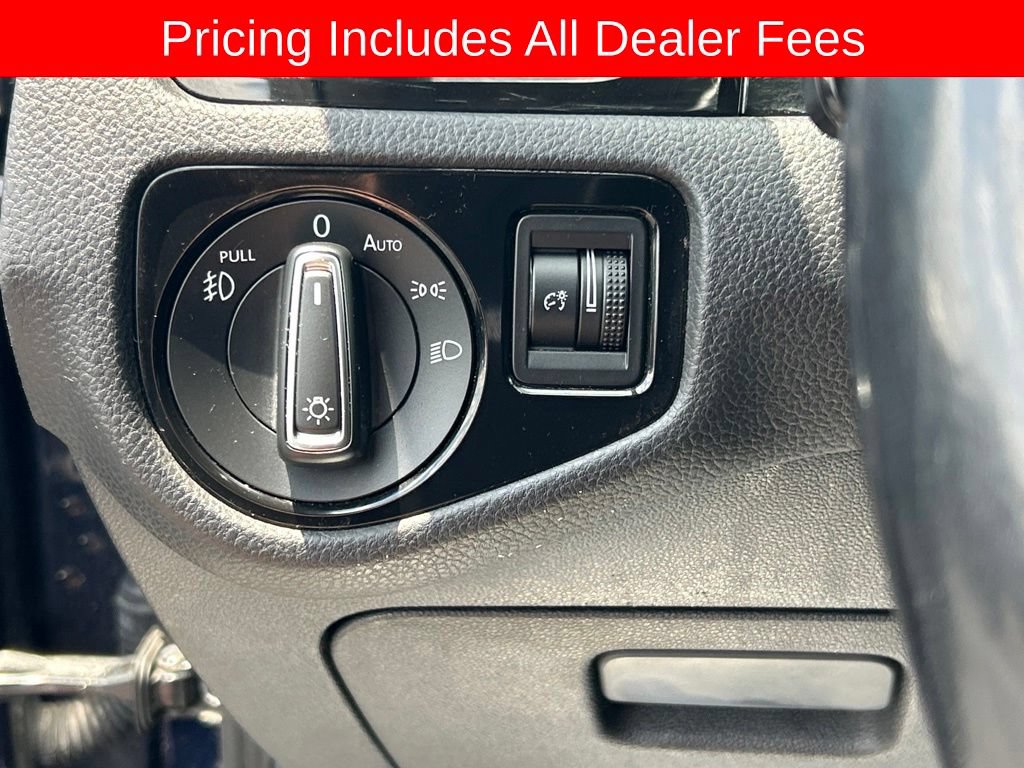 Used 2015 Volkswagen Golf TDI SEL w/ Lighting Package (SEL) FWD image 7