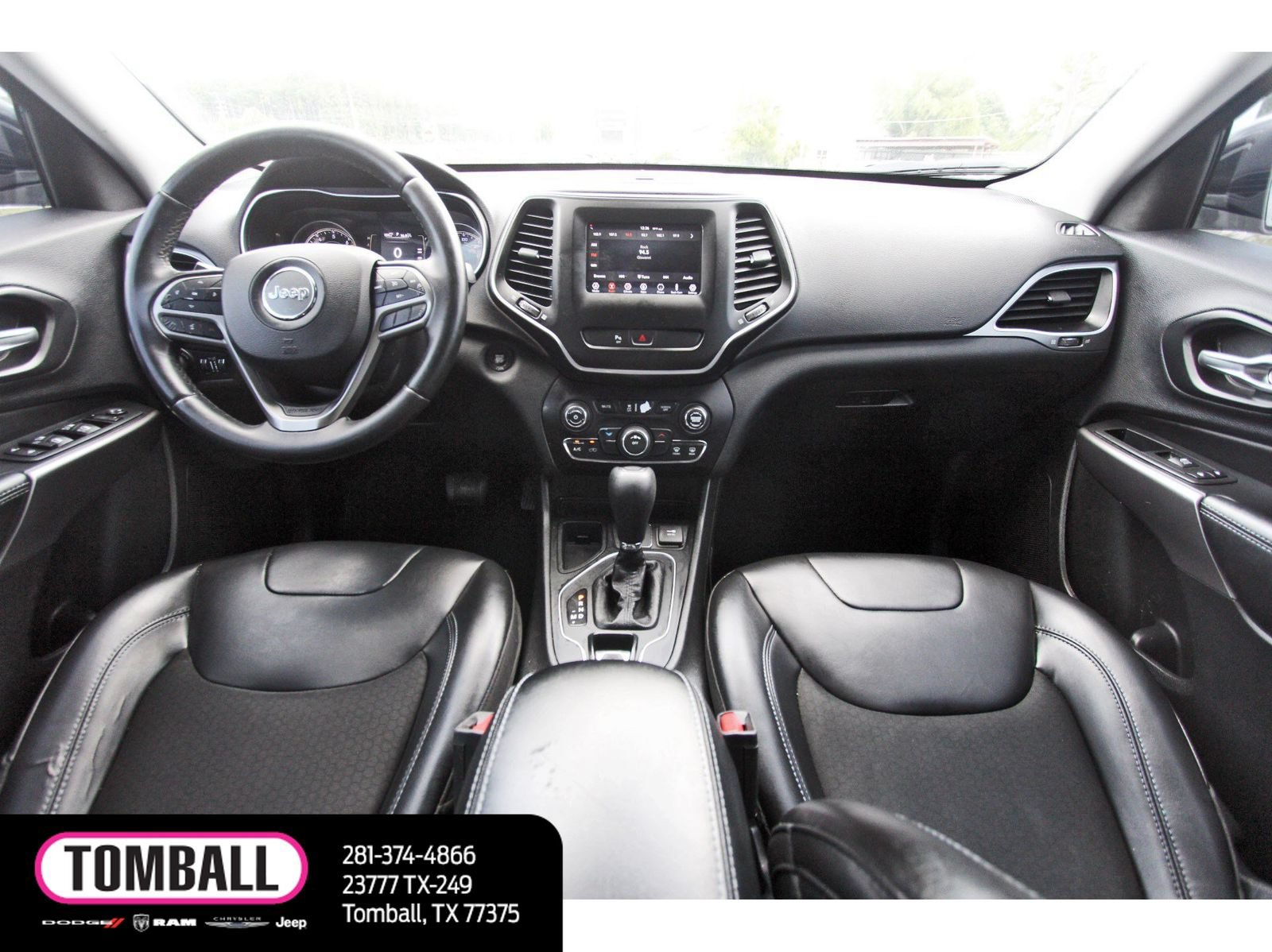 Used 2019 Jeep Cherokee Latitude Plus FWD image 10