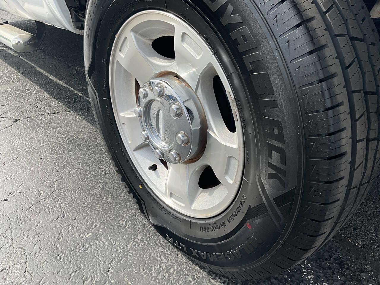 Used 2013 Ford F250 XLT w/ XLT Value Pkg image 41