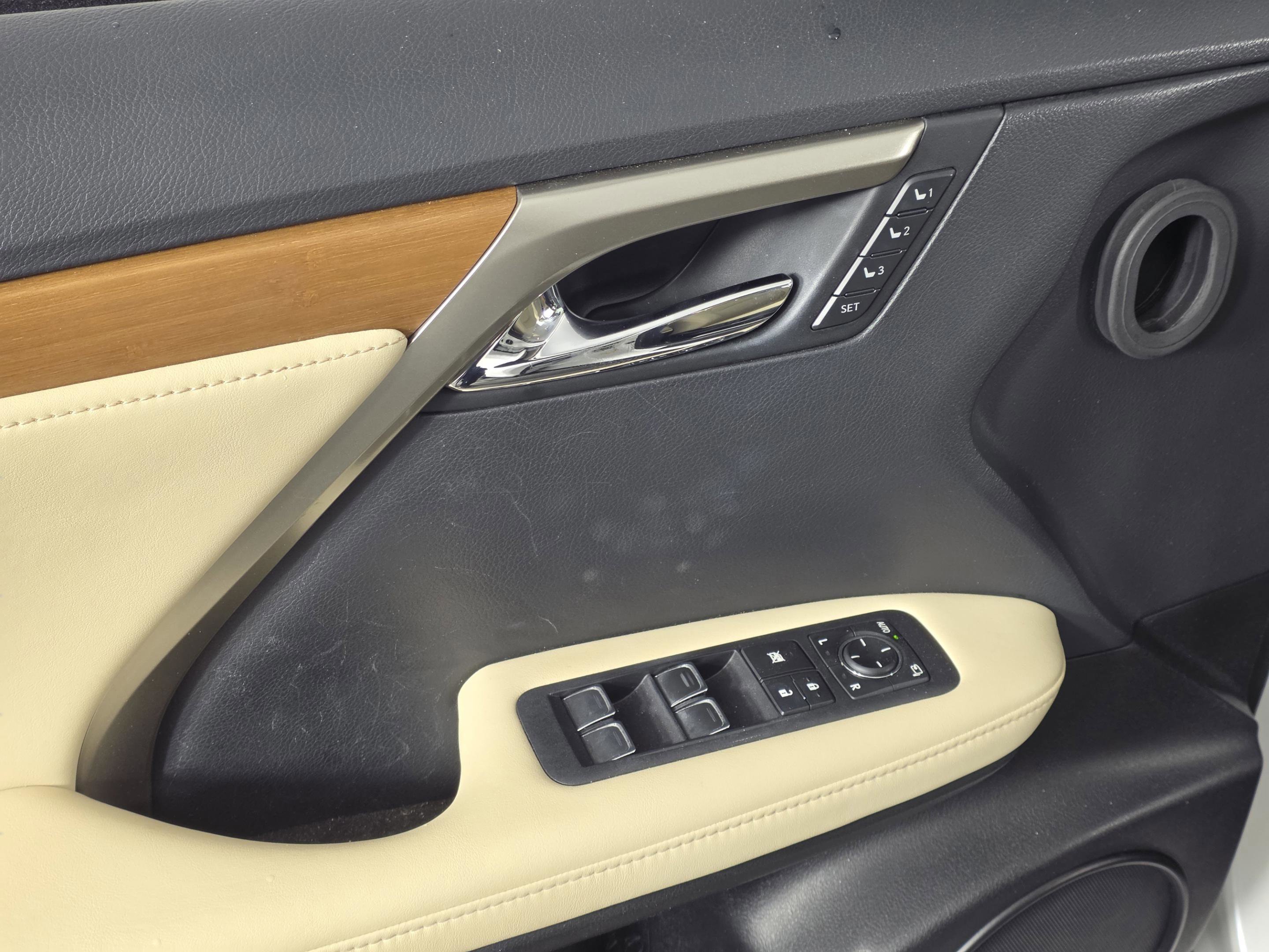 Certified 2021 Lexus RX 350 FWD w/ Premium Package image 7