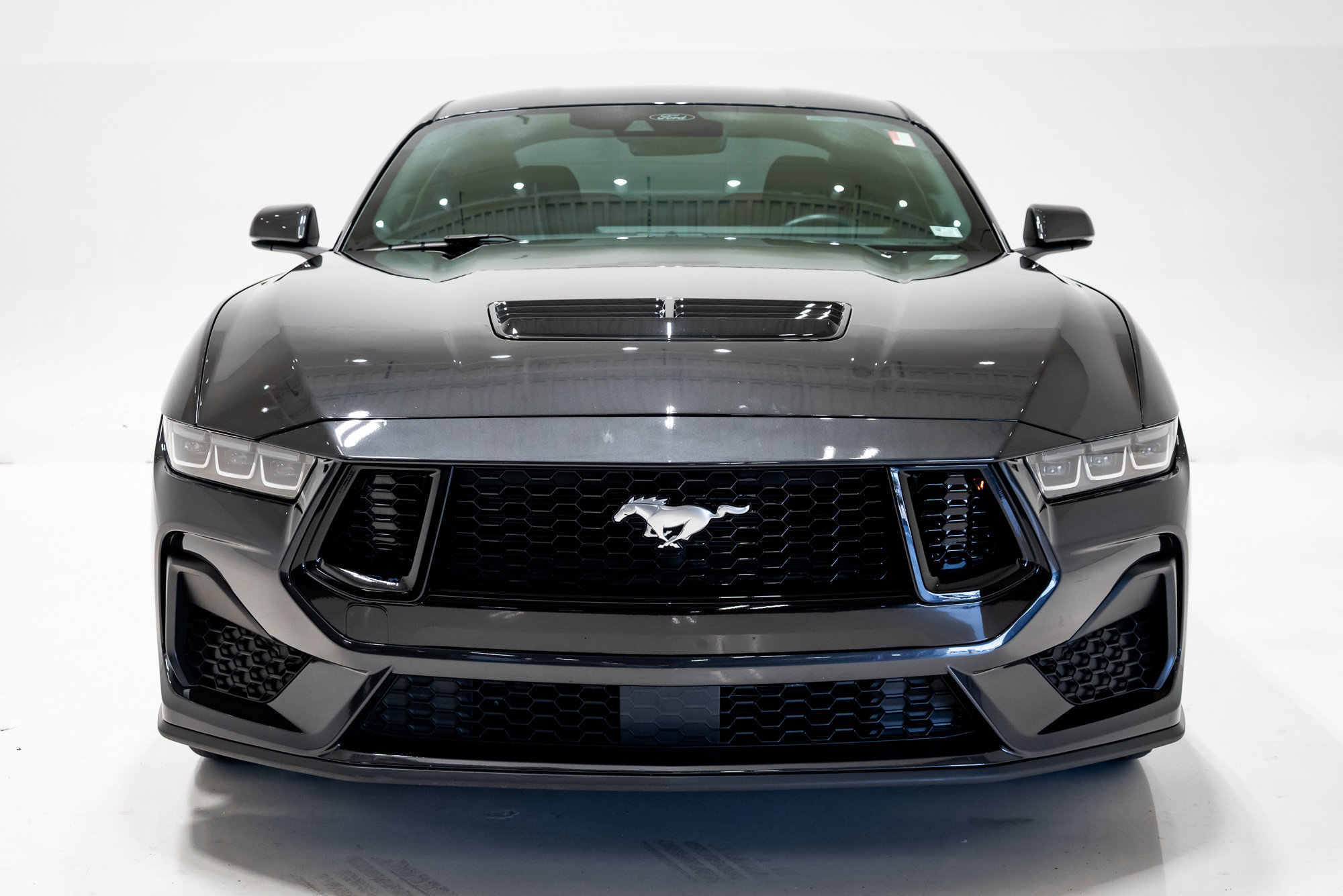 Used 2024 Ford Mustang GT Premium RWD image 4