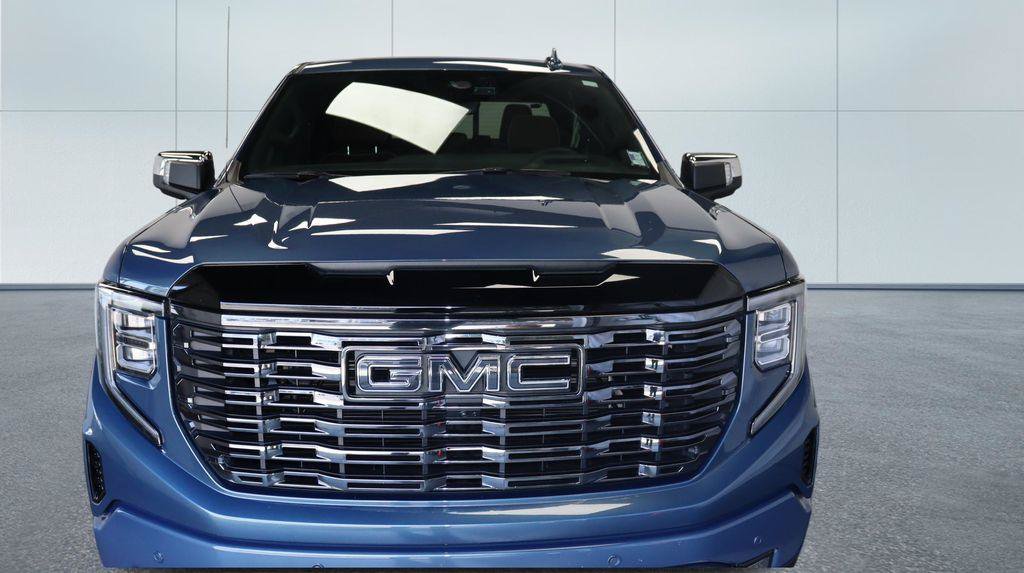 Used 2025 GMC Sierra 1500 Denali Ultimate AWD/4WD image 12