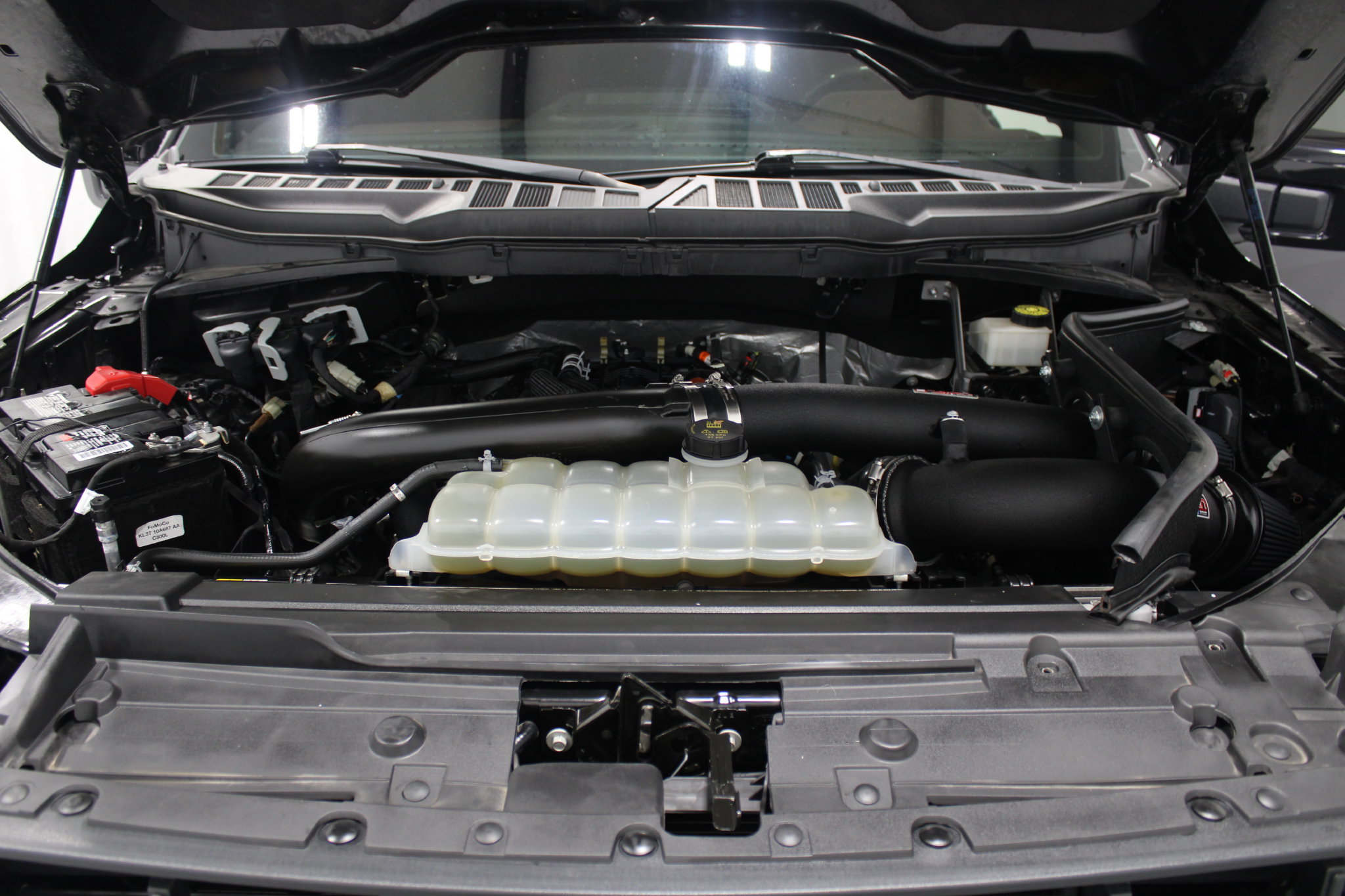 Used 2022 Ford F150 Lariat AWD/4WD image 10