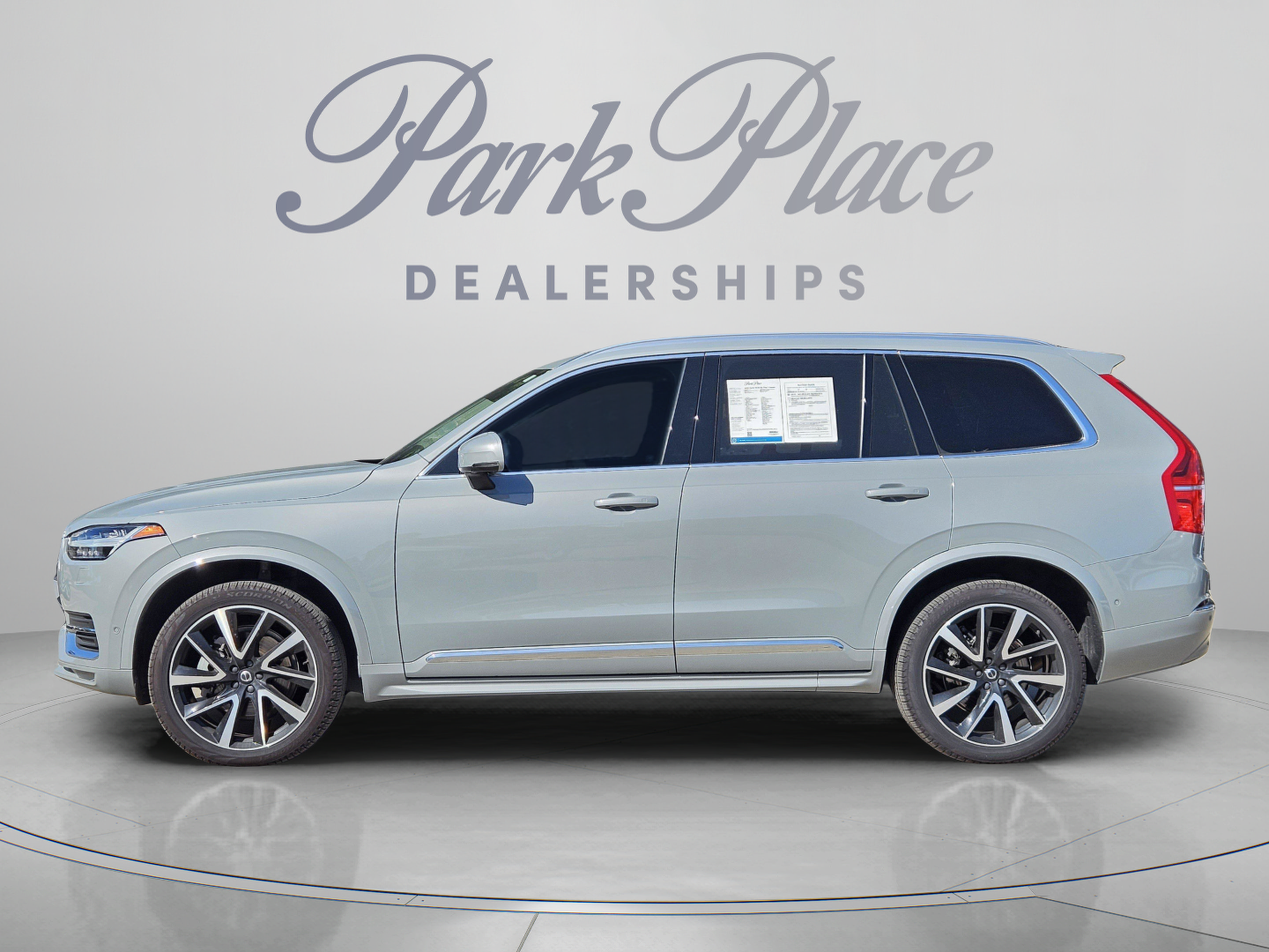 Used 2025 Volvo XC90 B6 Plus w/ Protection Package Premier AWD/4WD image 2