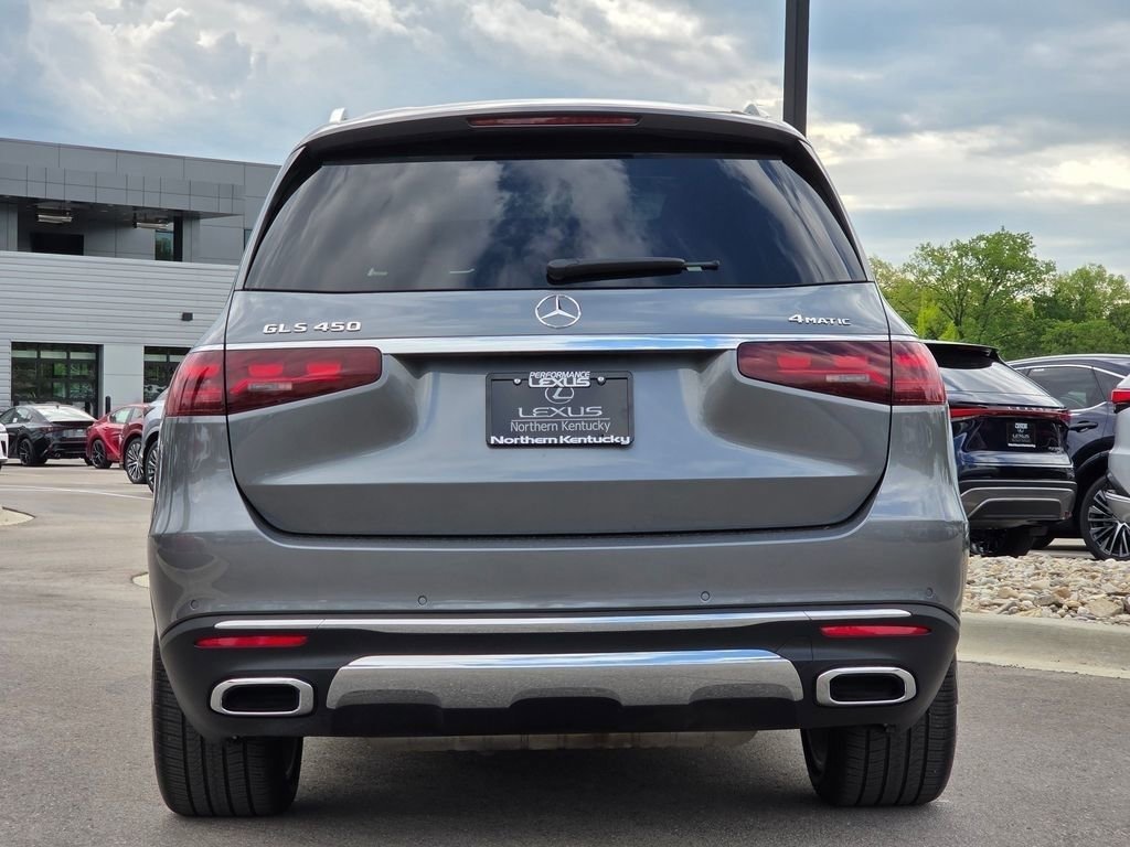 Used 2025 Mercedes-Benz GLS 450 4MATIC image 27