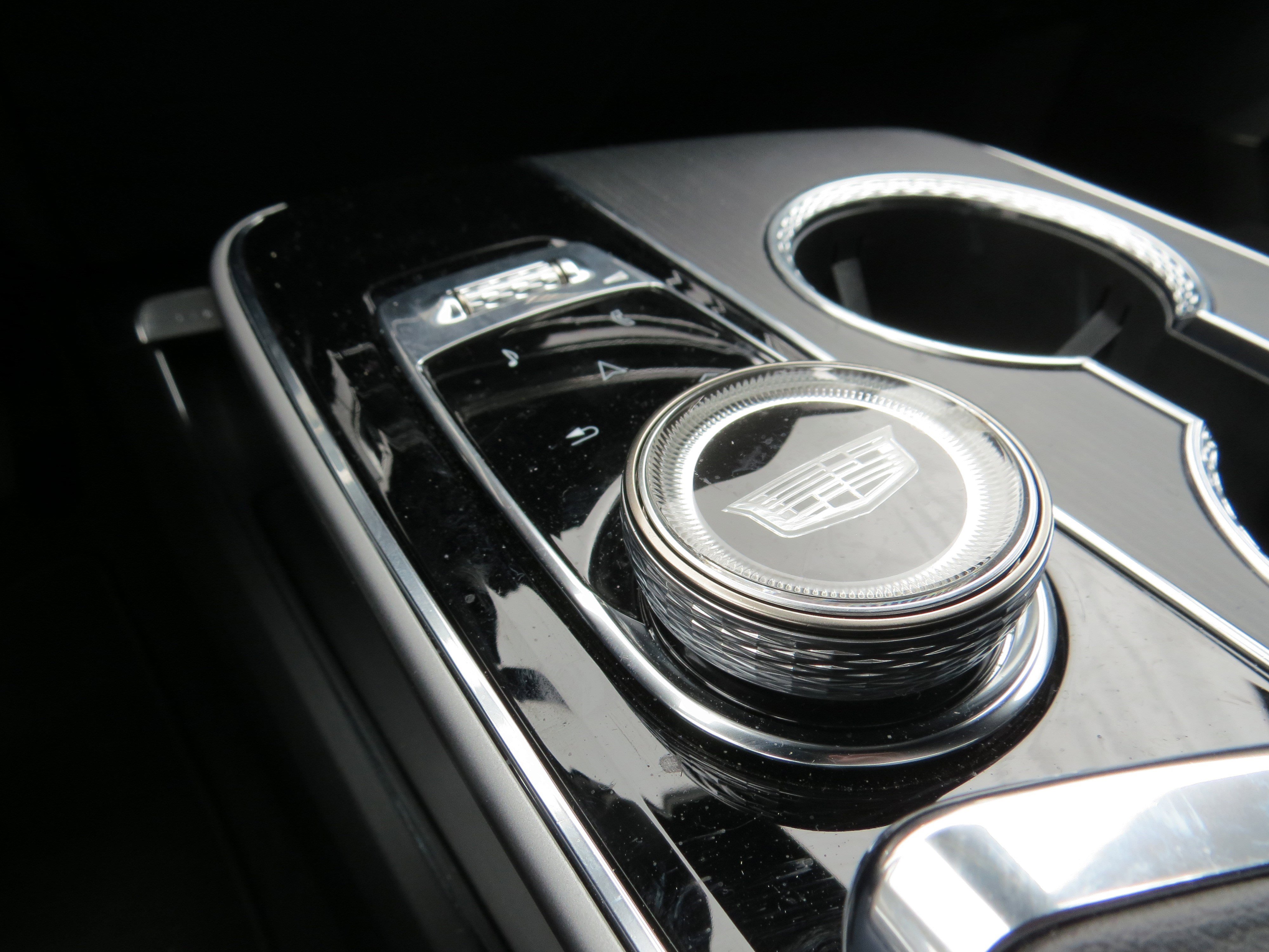 New 2025 Cadillac Lyriq Sport image 25