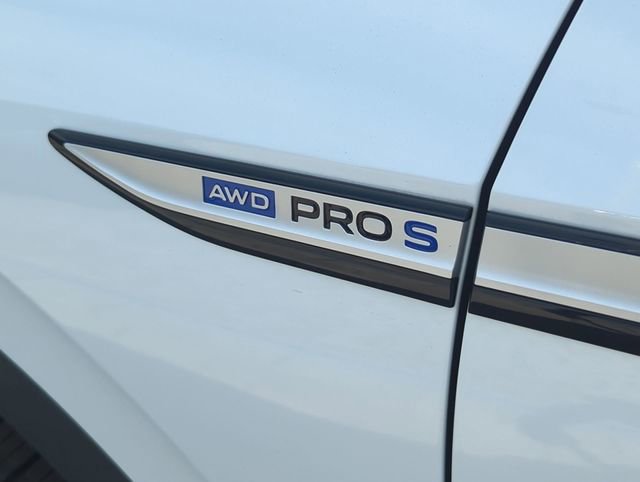 Certified 2023 Volkswagen ID.4 Pro S Plus image 11