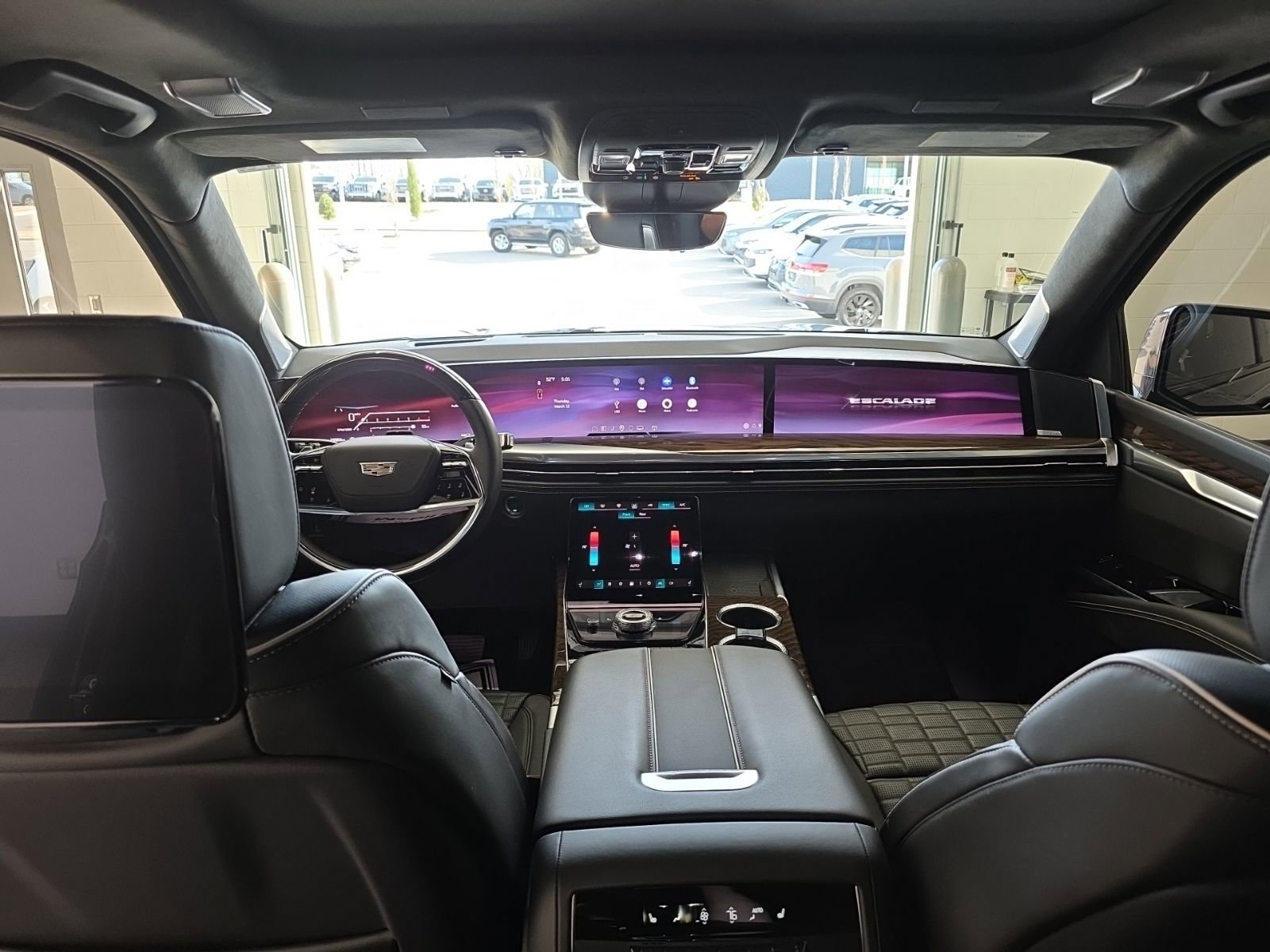 Used 2025 Cadillac Escalade Sport Platinum image 32