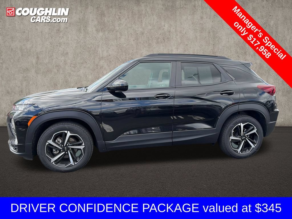 Used 2022 Chevrolet TrailBlazer RS w/ Sun and Liftgate Package FWD image 5