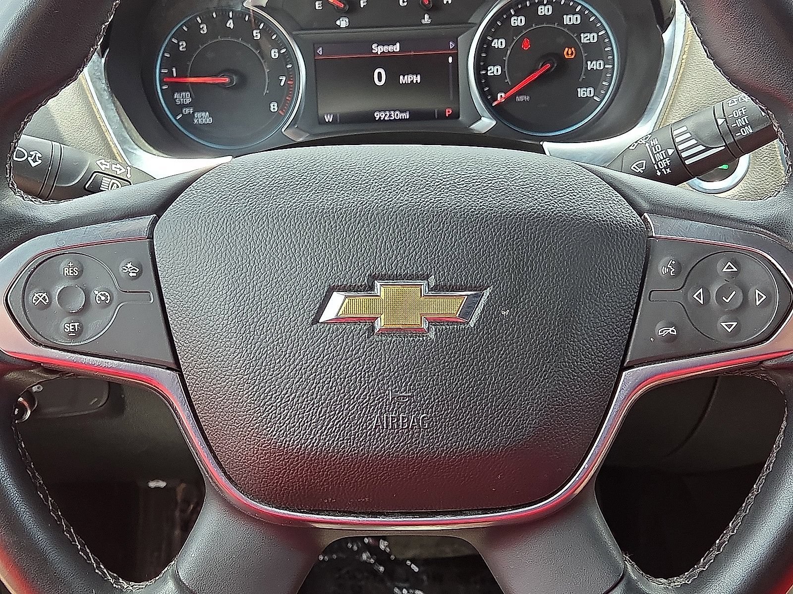 Used 2023 Chevrolet Traverse LT AWD/4WD image 31