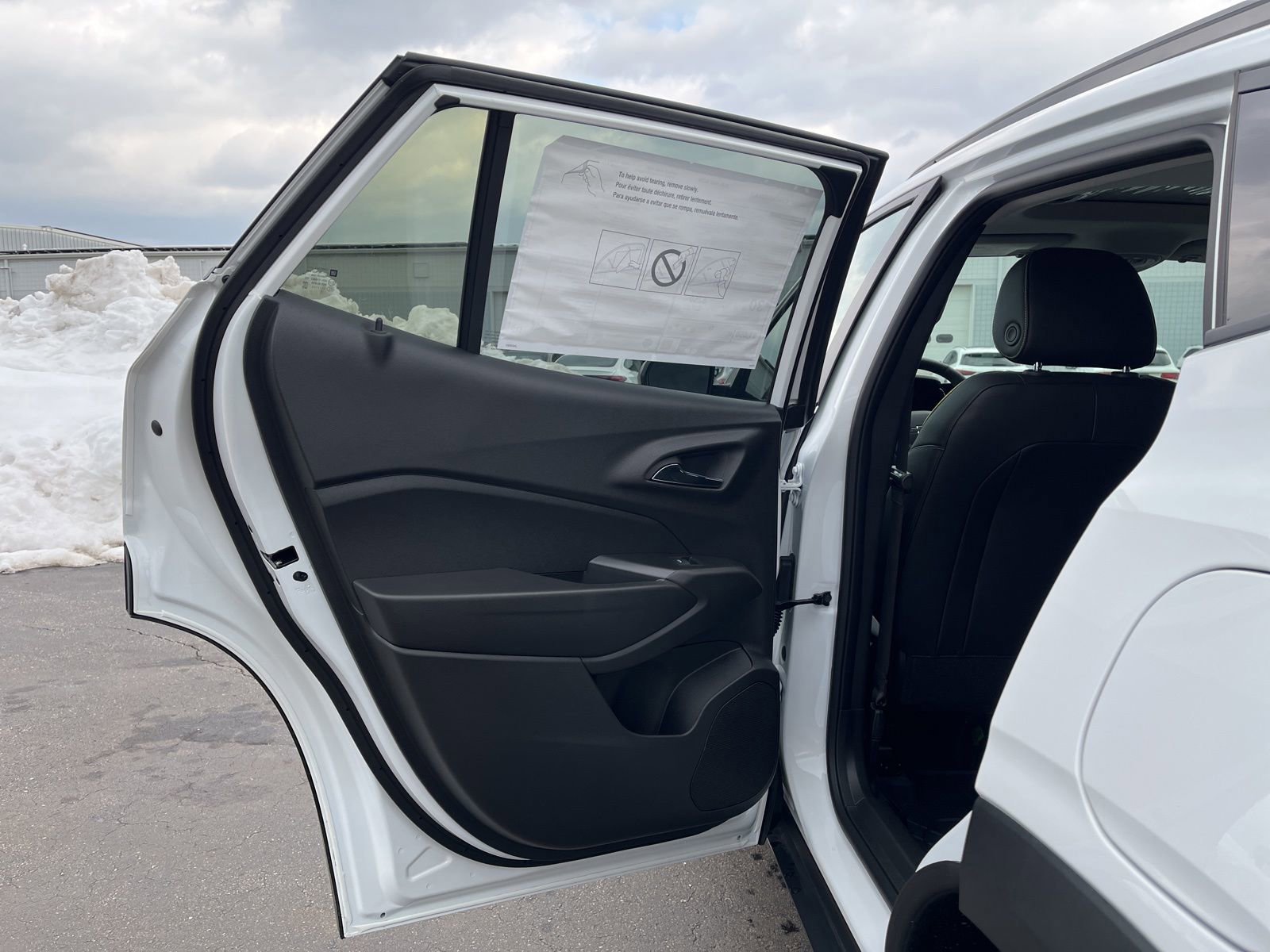 New 2026 Chevrolet Trax ACTIV w/ Sunroof Package image 14