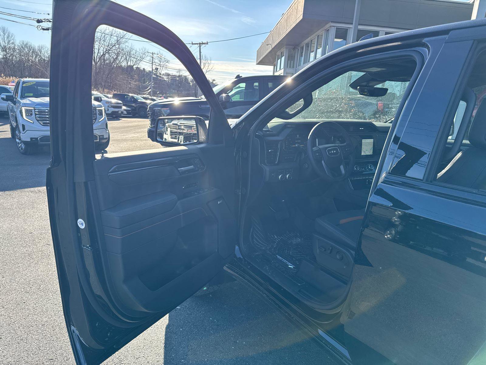 New 2026 GMC Sierra 1500 AT4 w/ Technology Package image 11