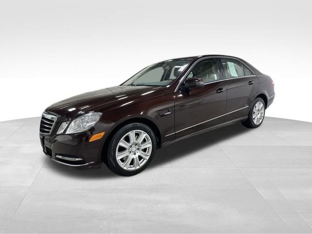 Used 2012 Mercedes-Benz E 350 4MATIC Sedan image 9