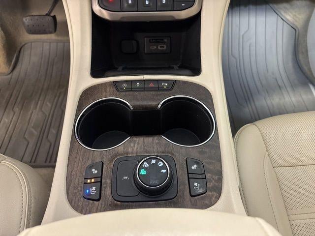 Used 2023 GMC Acadia Denali w/ Denali Ultimate Package AWD/4WD image 18