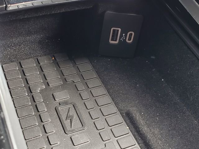 Certified 2024 Lincoln Corsair AWD w/ Equipment Group 101A image 23