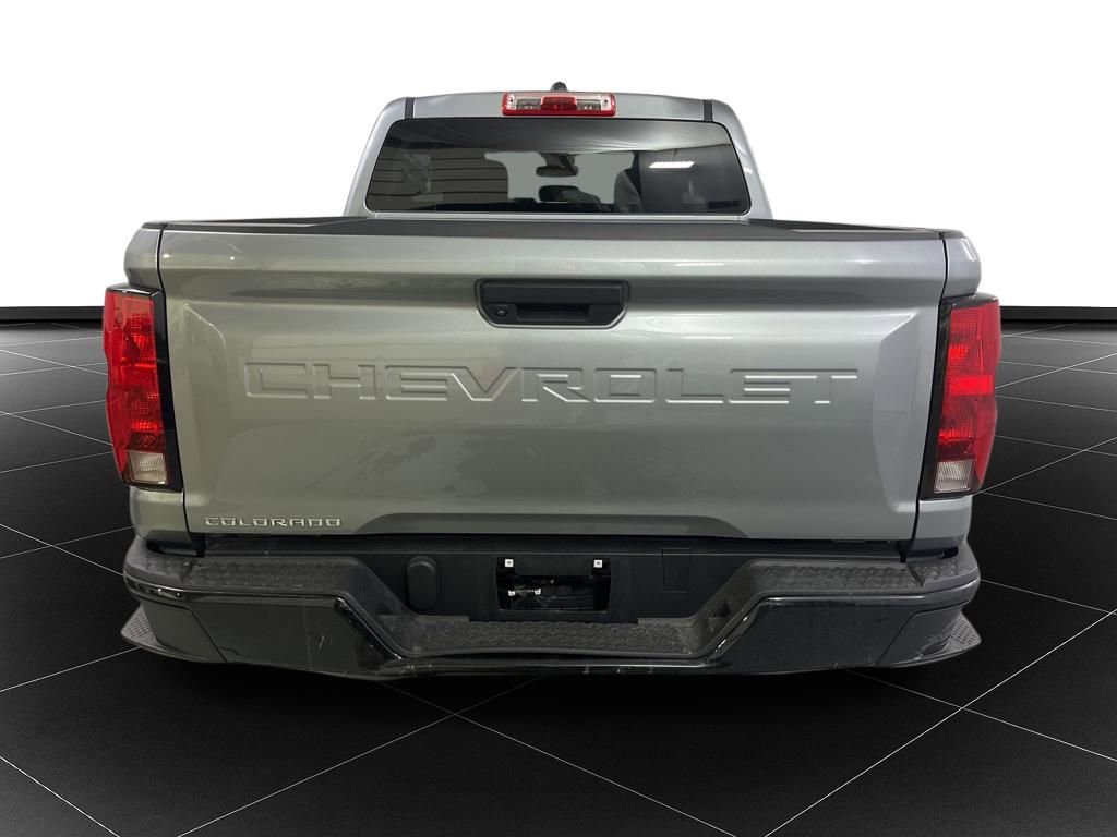 Used 2024 Chevrolet Colorado W/T image 4