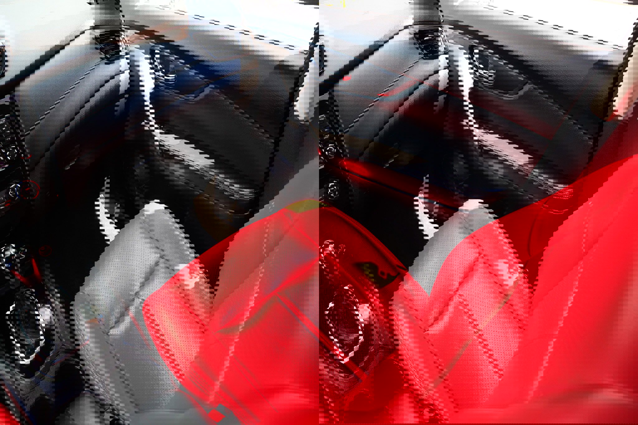 Used 2019 Nissan Rogue SV image 27