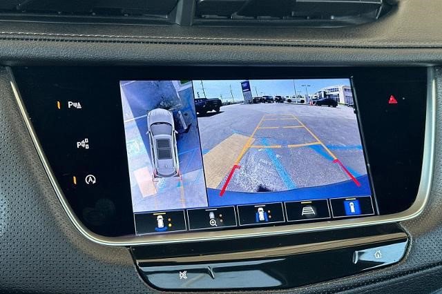 Certified 2023 Cadillac XT5 Premium Luxury w/ Technology Package FWD image 28