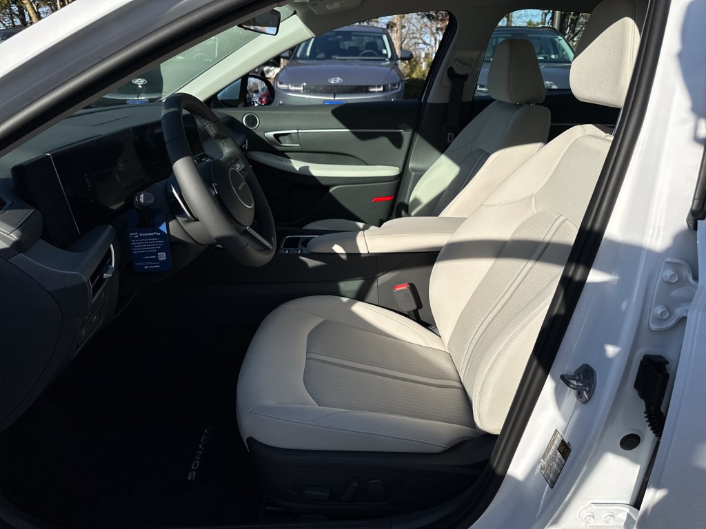 New 2026 Hyundai Sonata SEL AWD/4WD image 12