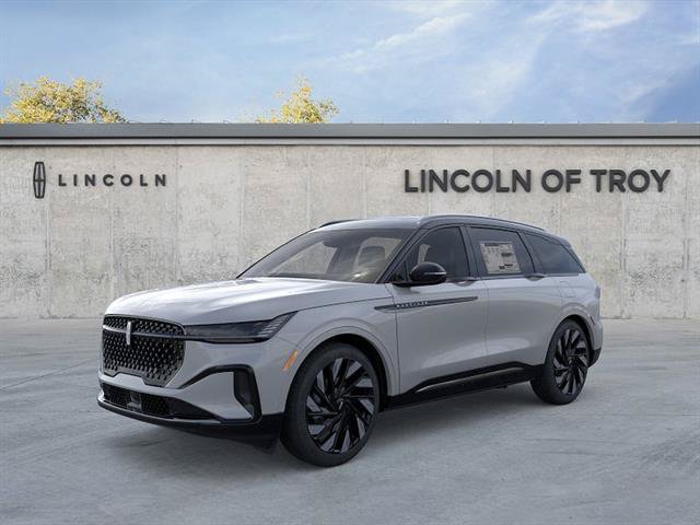 New 2026 Lincoln Nautilus Reserve w/ Jet Appearance Package AWD/4WD image 1