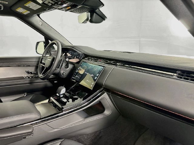 New 2026 Land Rover Range Rover Sport Dynamic SE AWD/4WD image 27