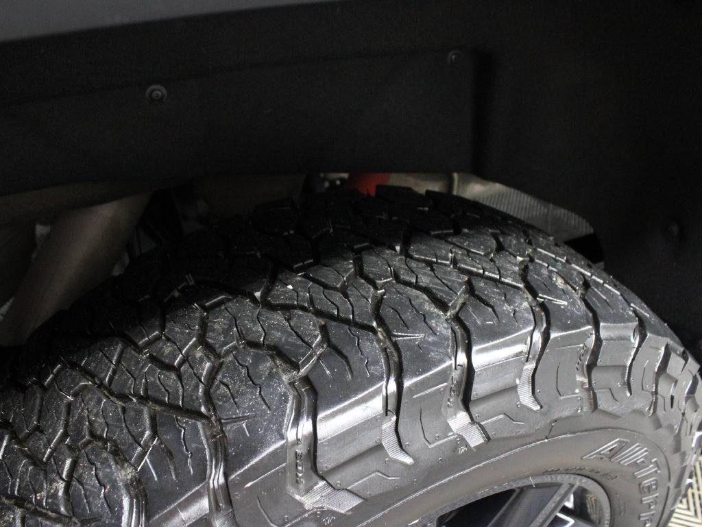 Used 2025 GMC Sierra 2500 AT4 AWD/4WD image 45