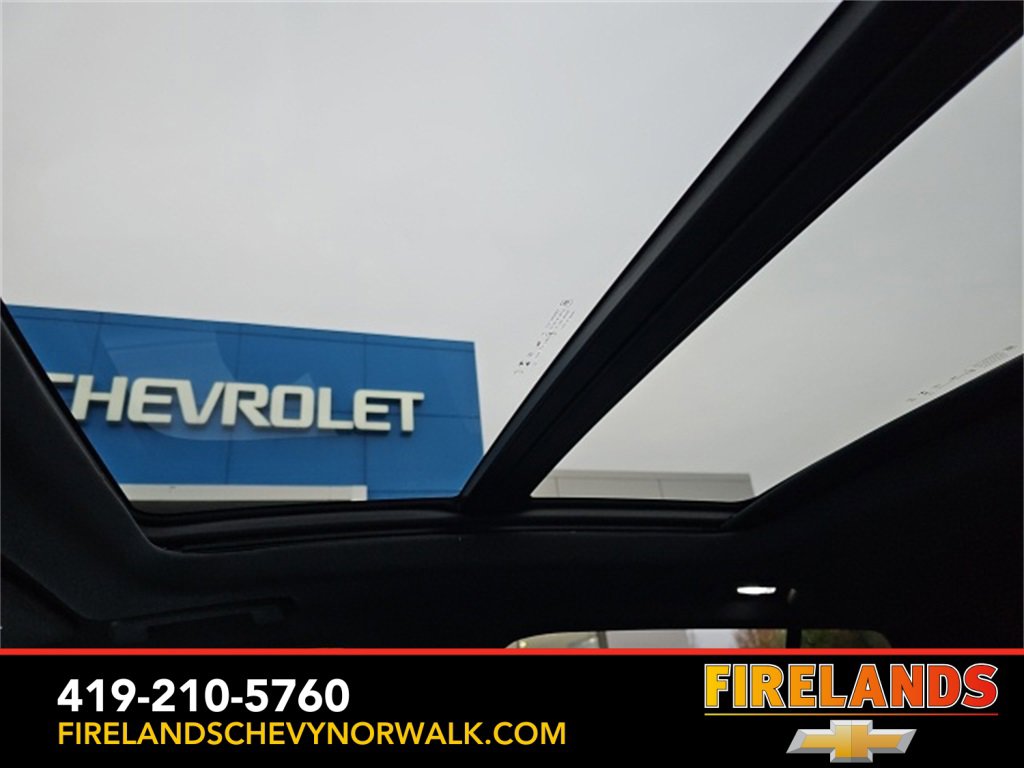 New 2026 Chevrolet Equinox EV LT image 50