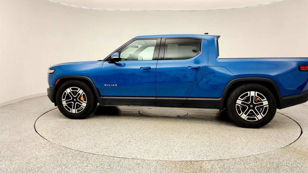 Used 2023 Rivian R1T Adventure image 8