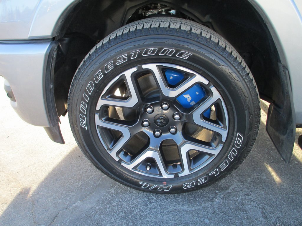 Used 2025 RAM 1500 Laramie w/ Sport Appearance Package image 14