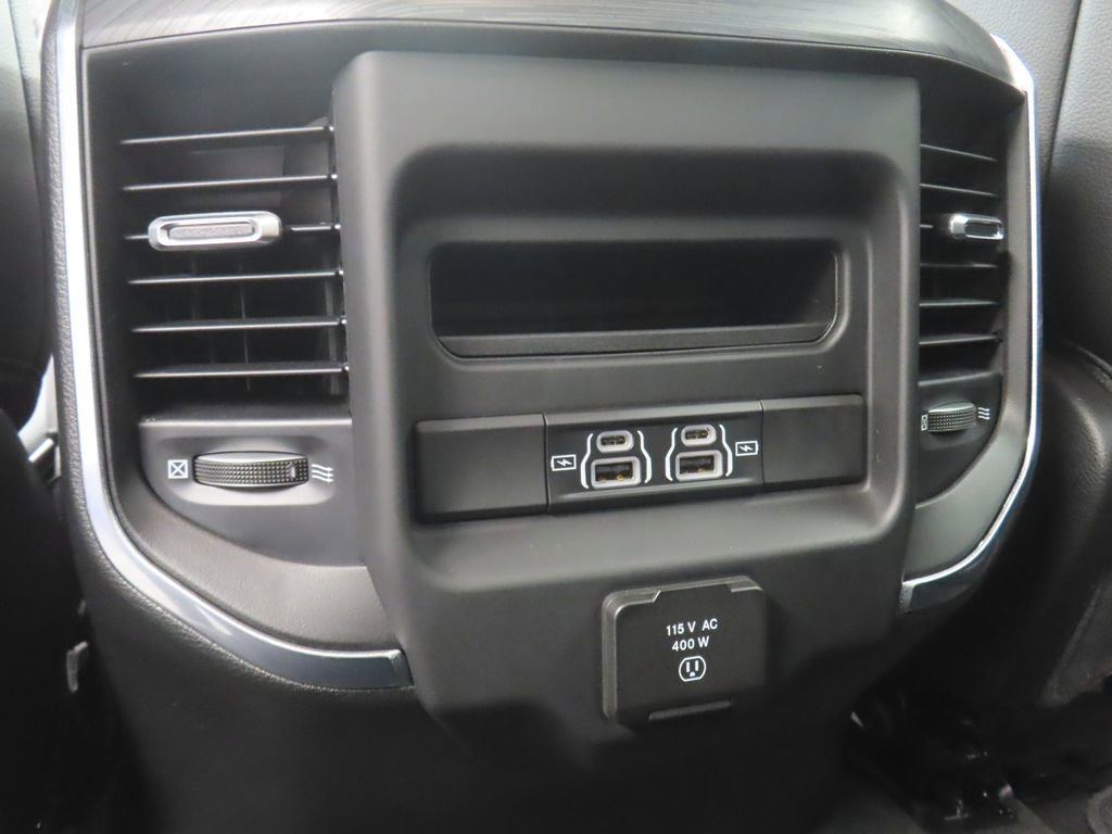 Used 2023 RAM 1500 Laramie AWD/4WD image 14