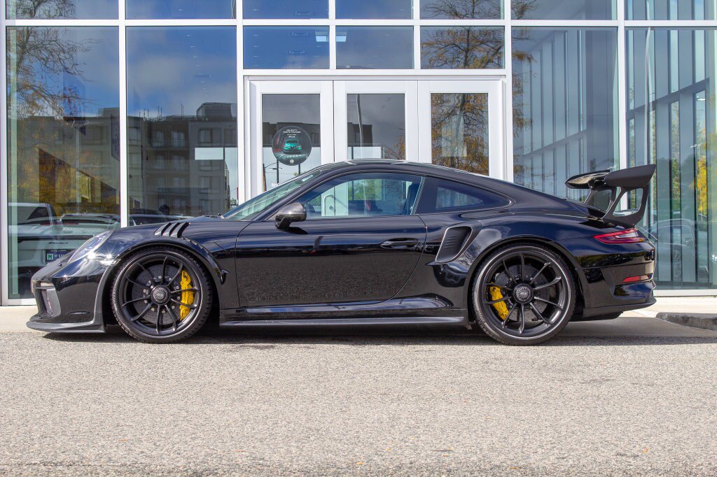 Used 2019 Porsche 911 GT3 RS w/ Weissach Package RWD image 7