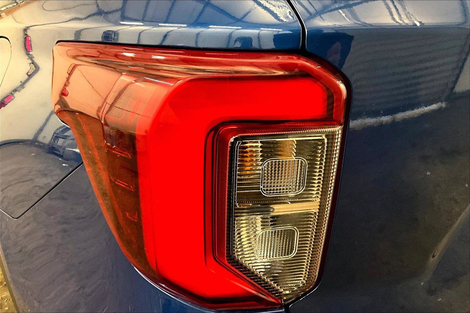 Used 2020 Ford Explorer ST w/ Premium Technology Package image 29