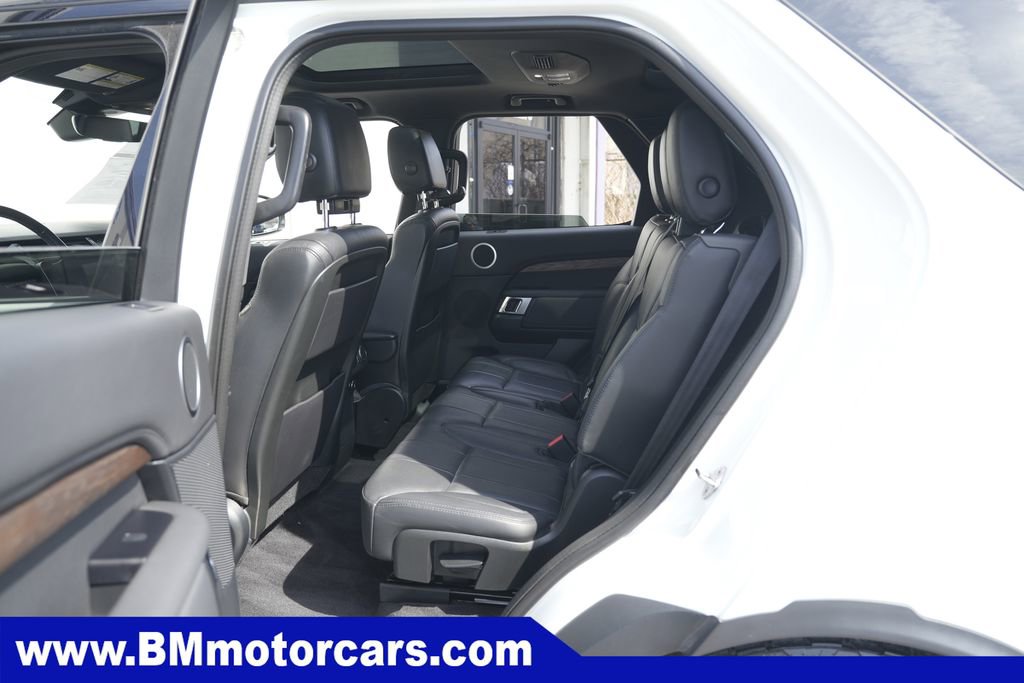 Used 2019 Land Rover Discovery HSE AWD/4WD image 27